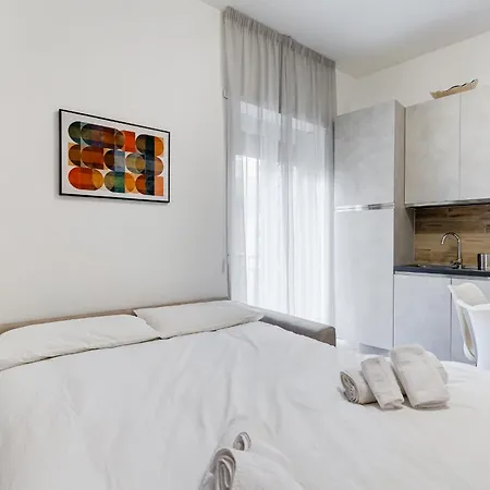 Apartment Luxe -15min Termini, Airport And Train Station -