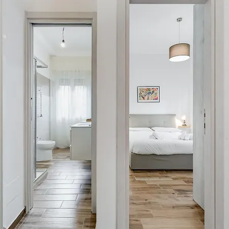 Luxe -15min Termini, Airport And Train Station - Apartment *