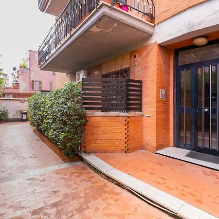 Apartment Luxe -15min Termini, Airport And Train Station - Ciampino